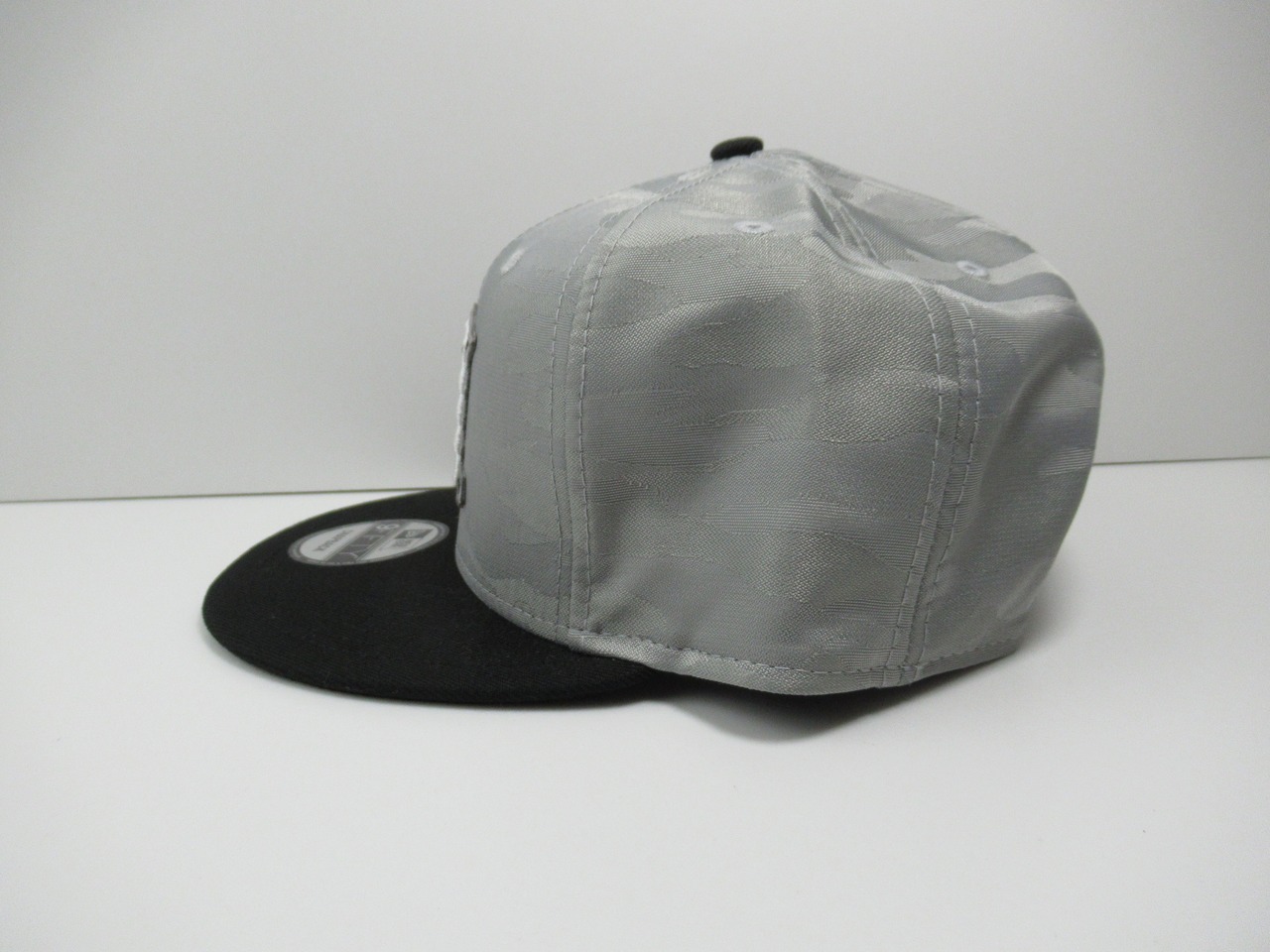 NEW ERA 9fifty  University of Hawaii　SILVER CAMO