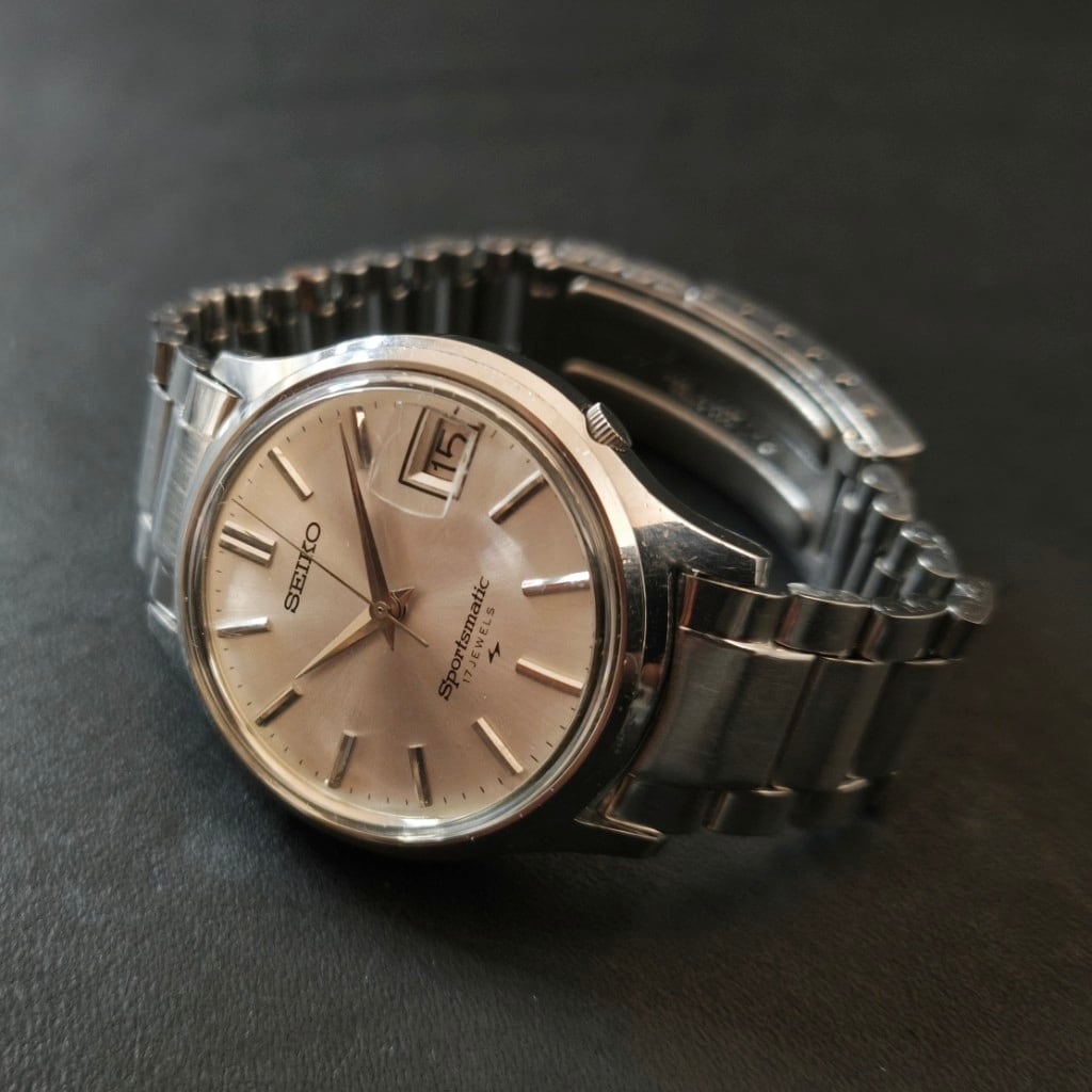 DX】【61系：6106-8131】SEIKO/セイコー デラックス 25石 Cal.6106C