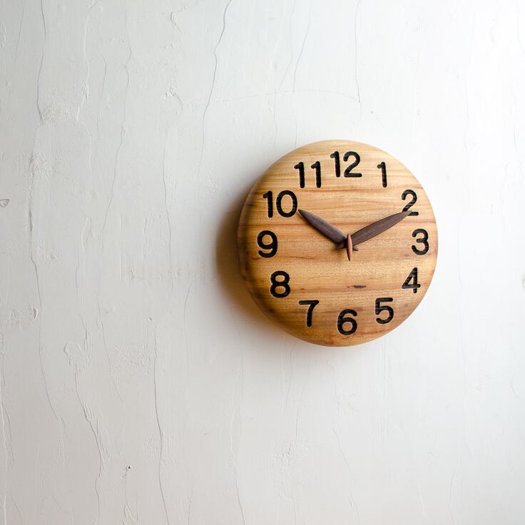 FishCat】クスノキの手作り木製時計 25㎝ | アート＆てづくりバザール