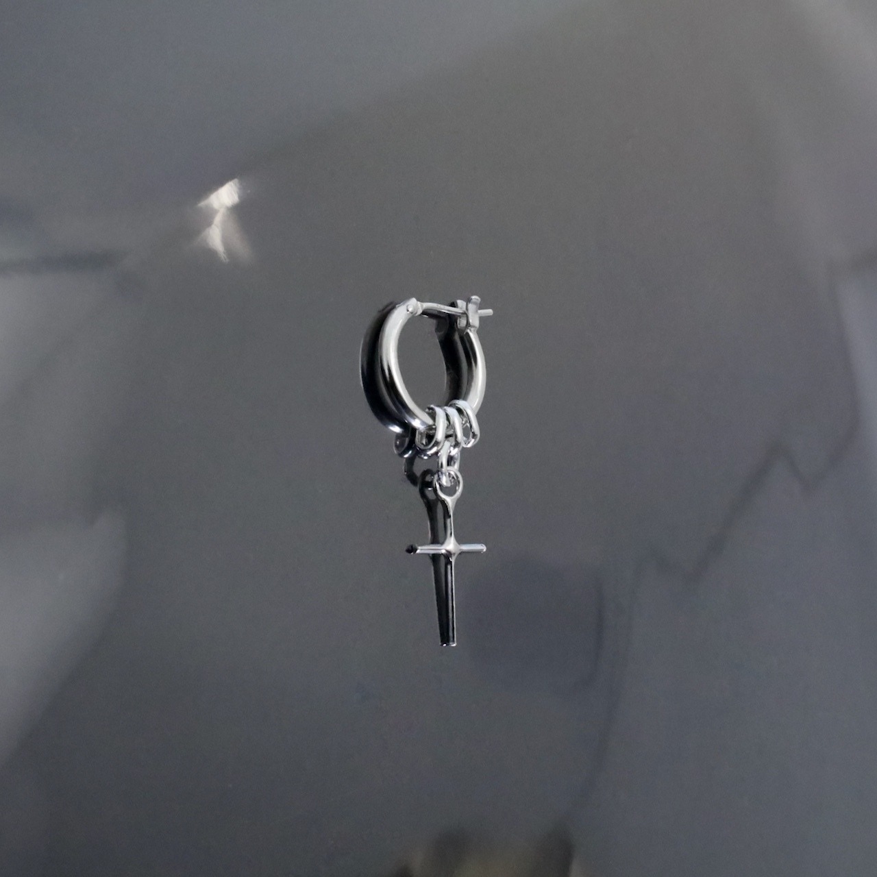 THIN HOOP with OVAL and CROSS / シンフープ ウィズ オーバル&クロス