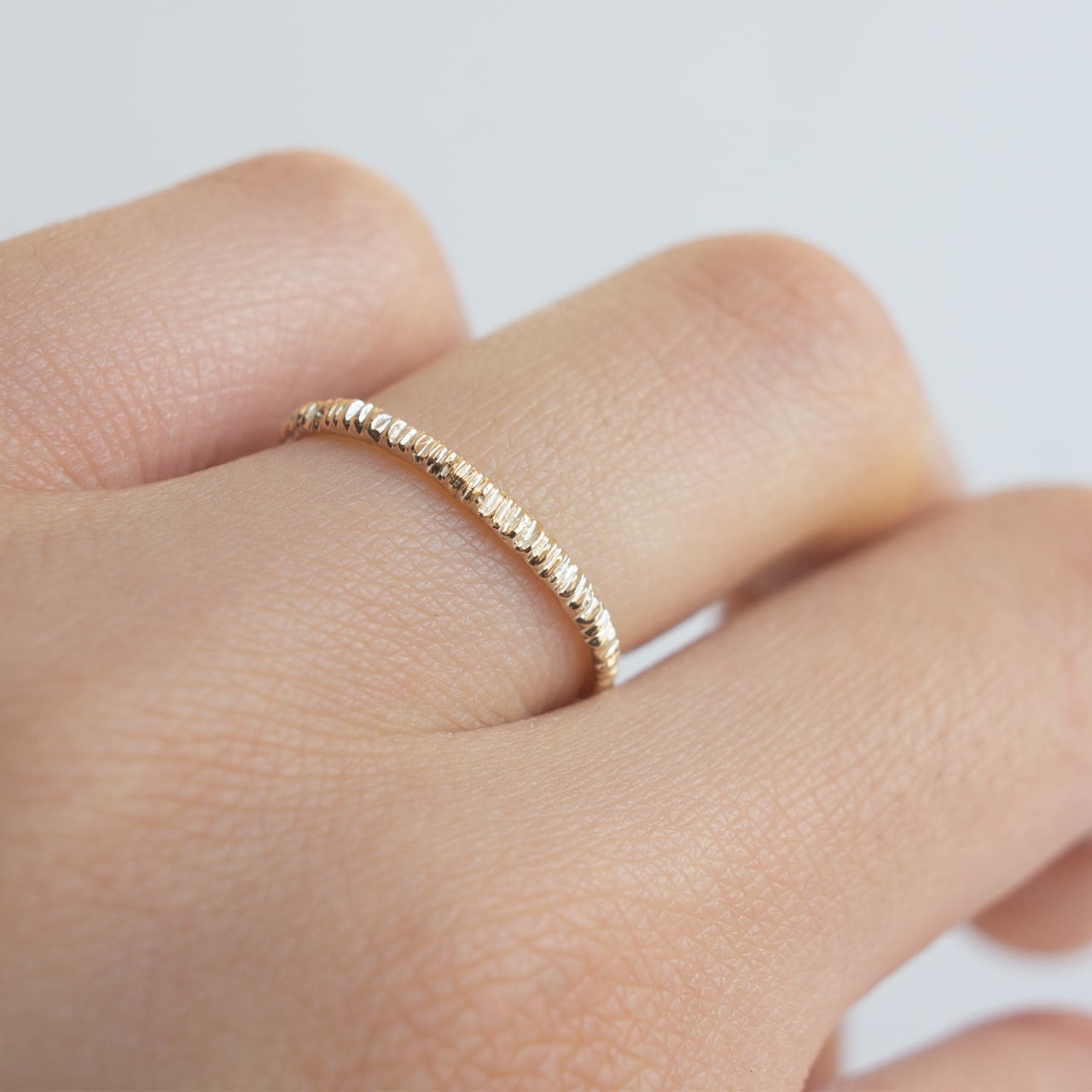 1.5mm スクラッチリング K10 | Kumiko Taya jewelry