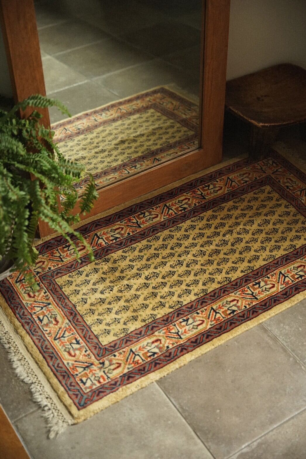 957 -Semi Antique Percian Senneh rug