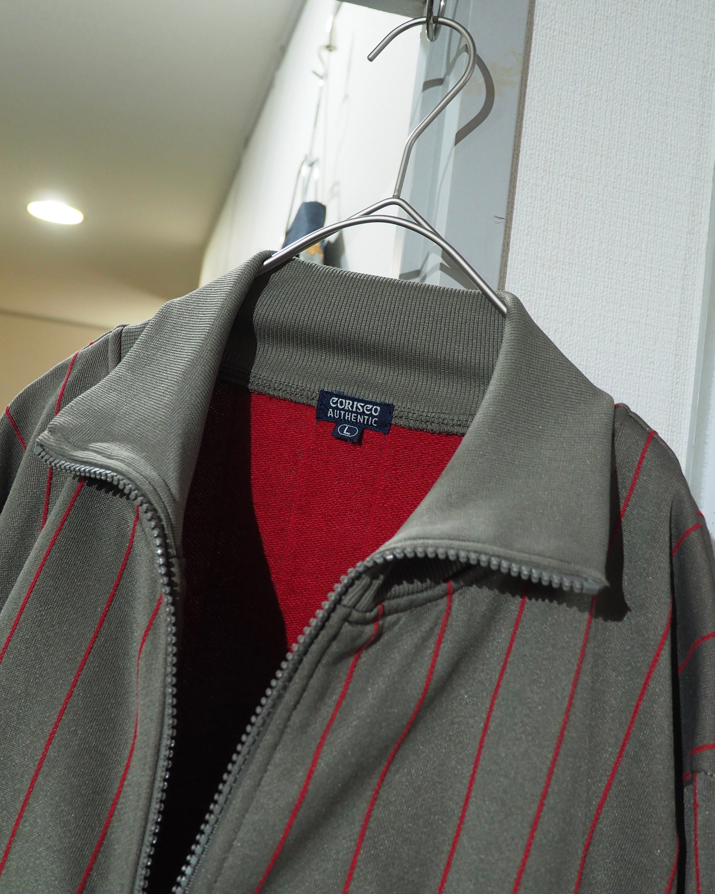 1980 - 90s Flocky Lion × Line Embroidery vintage Track jacket