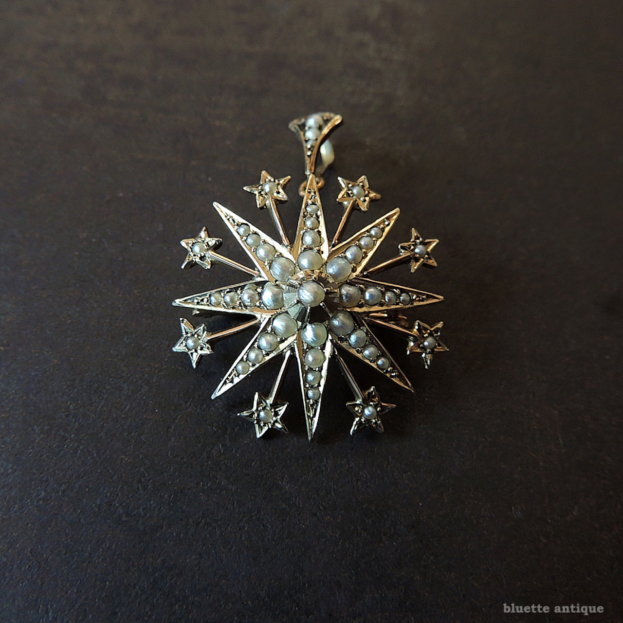 英国アンティークジュエリー 9ctゴールド 真珠 スターバースト コンバーティブル・ブローチ・ペンダント(ソーティングメモ付)