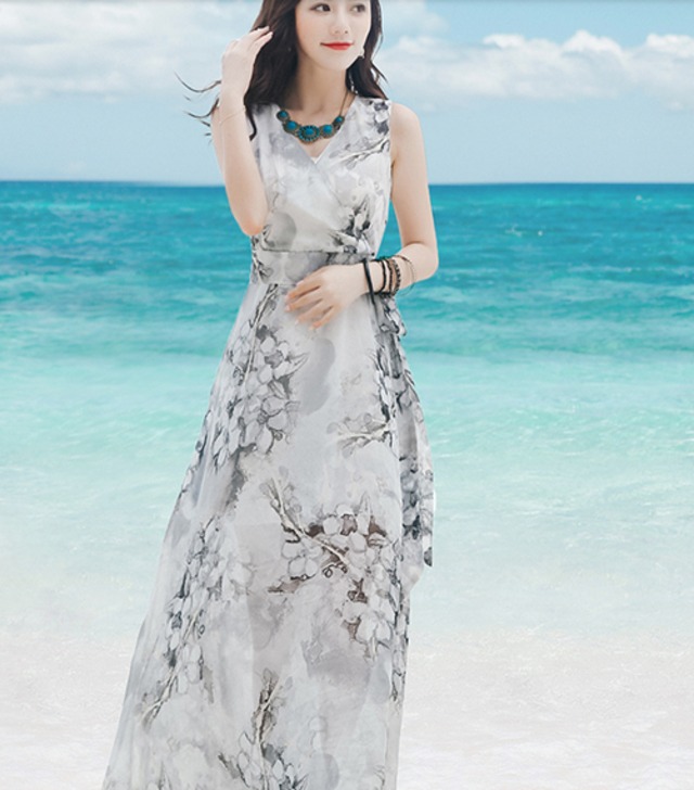 ワンピース 春ワンピース ロングワンピース ノースリーブ ロング丈 ｖネック Aラインスカート ハイウエスト 春 代 30代 エレガント リゾート デート H0 La Vie En Rose