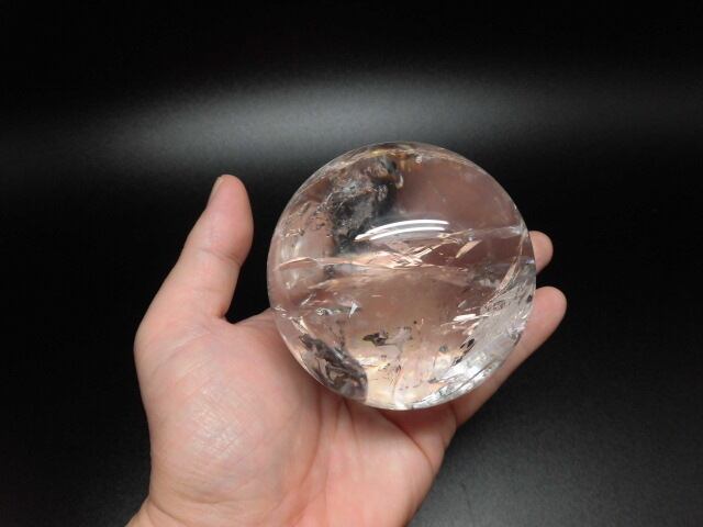 【送料無料】【高品質】80mm ブラジル産天然レインボー水晶玉 no.4