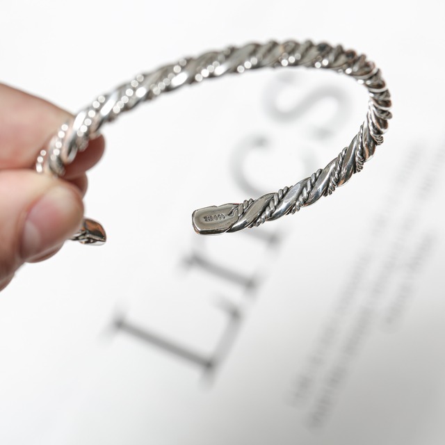s999 Twisted Rope Bangle