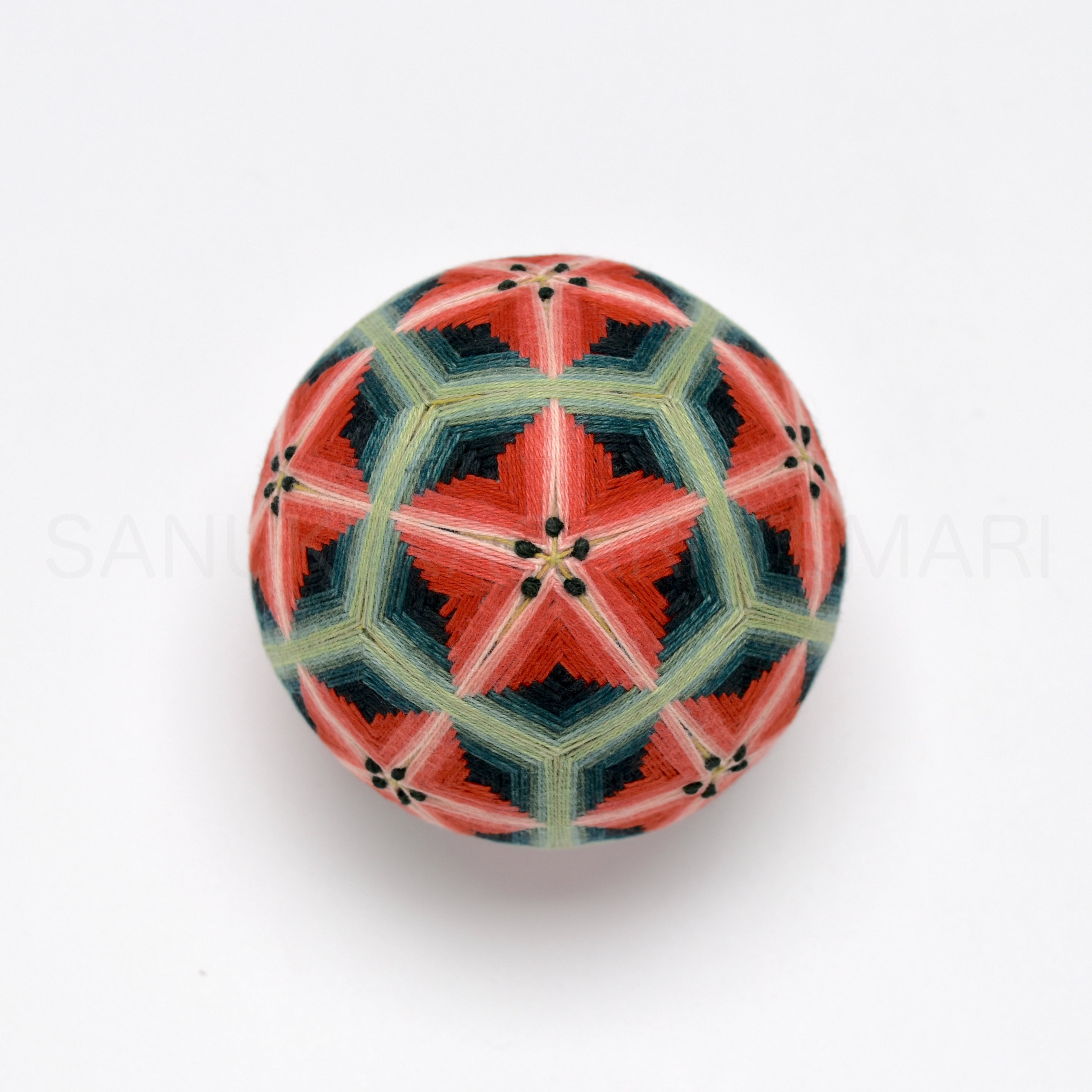 16,500円（本体価格15,000円） | 讃岐かがり手まりオンラインショップ