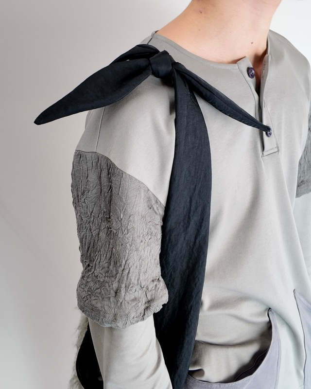 【26/AW STRONTHE】BLACK PADDED / HIMMAPAN COURIER BAG