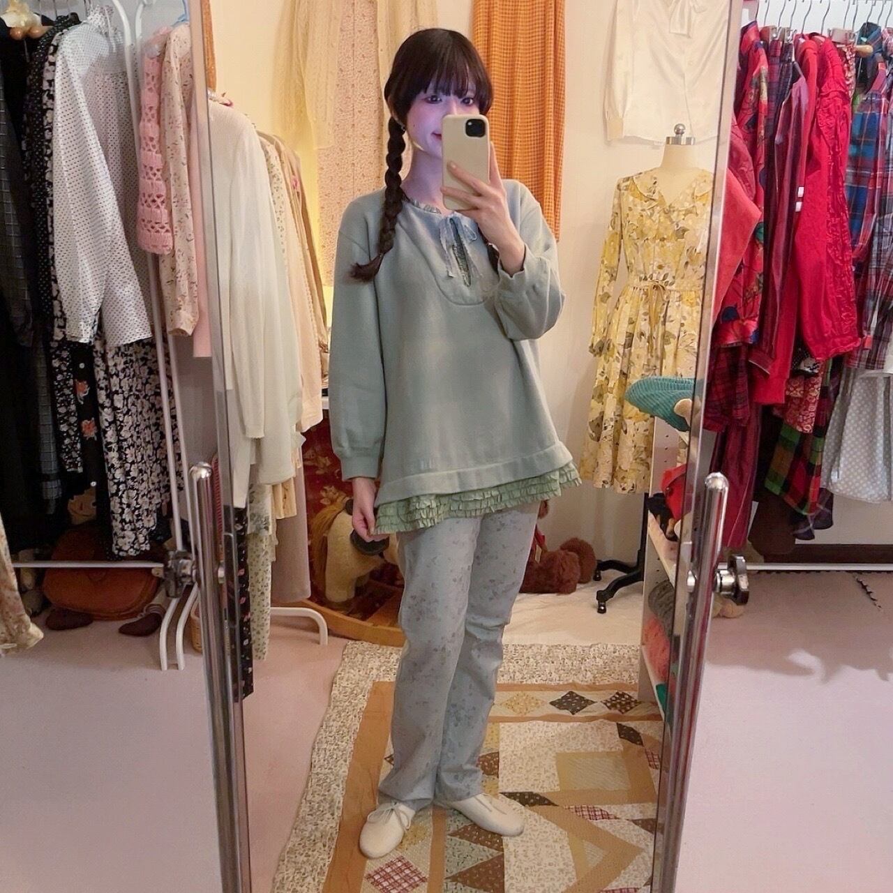 lace ribbon layered sweat