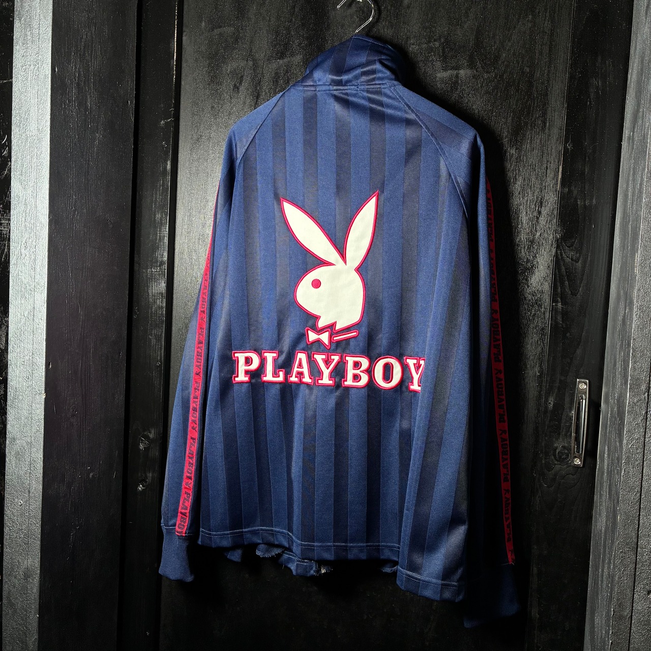 Y2K PLAYBOY トラックジャケット ビッグロゴ × サイドライン ネイビーストライプ