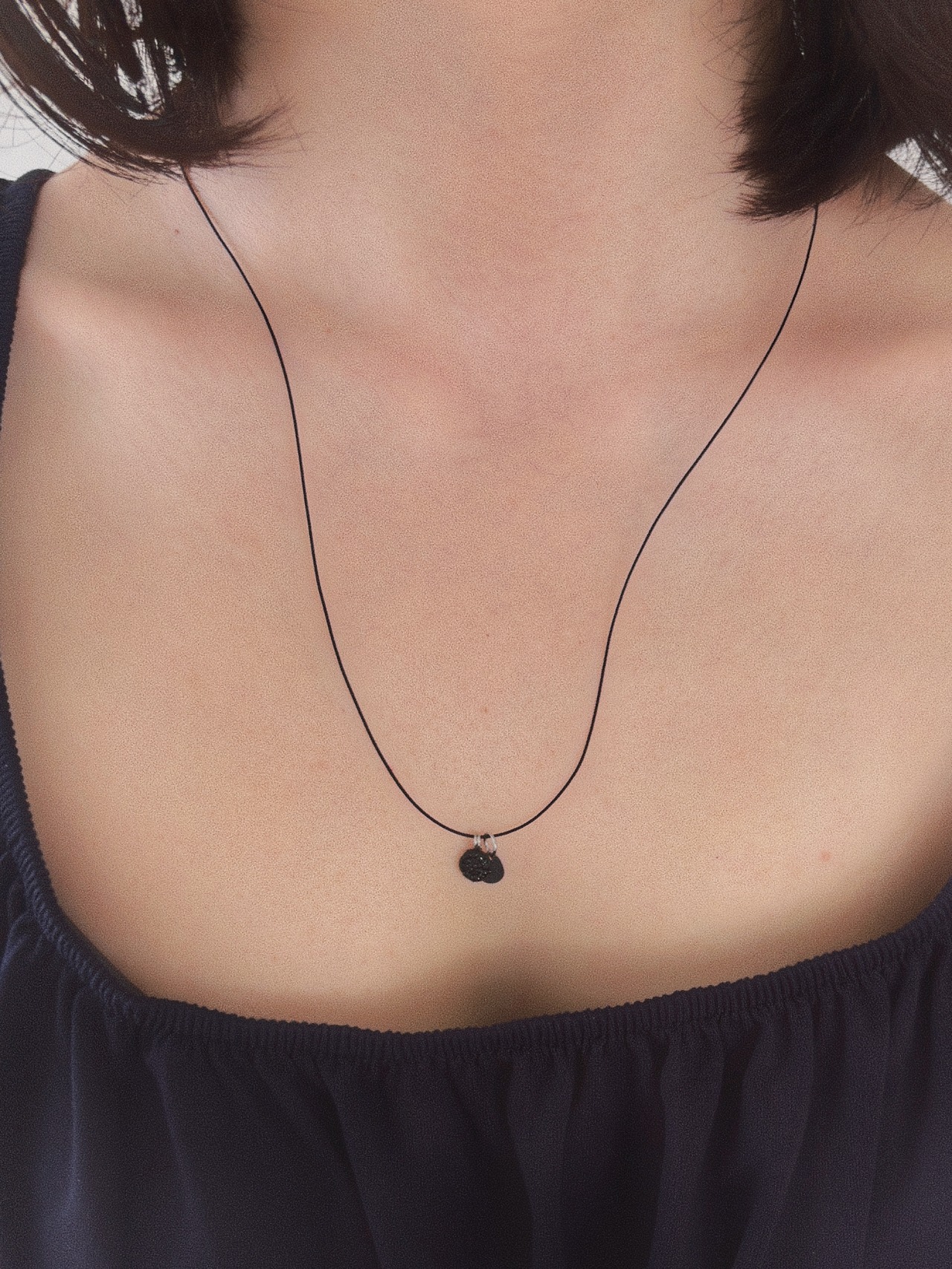 NOIR BEADS NECKLACE