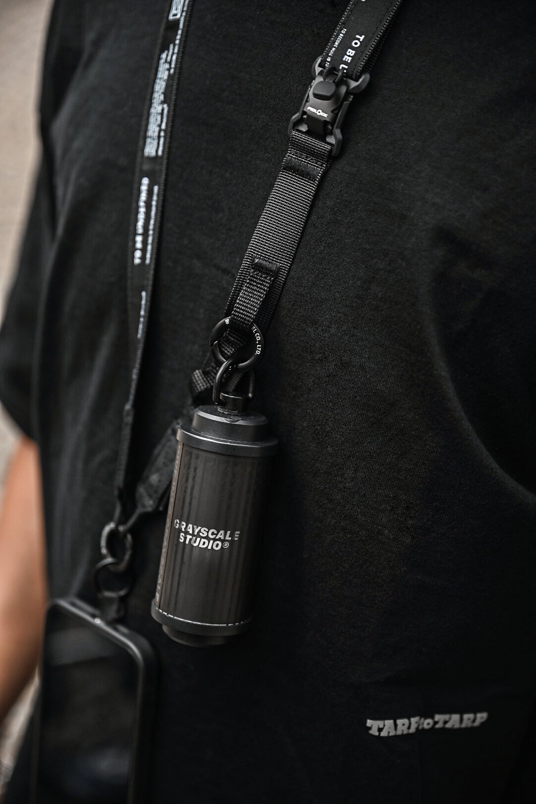 NULLPIXEL スマホストラップ W2.0 STRAP NULLPIXEL<W2.0 STRAP – 2-in-1 Lanyard> | CAMP GEEKS