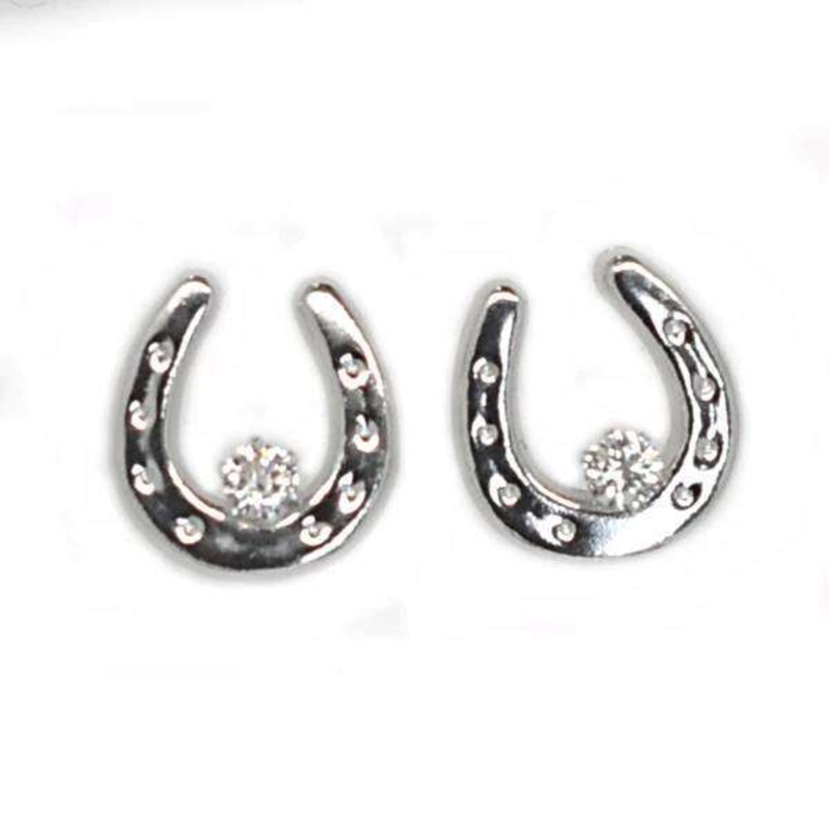 プラチナ ダイヤモンド ホースシューピアス | 馬グッズ Horse tail