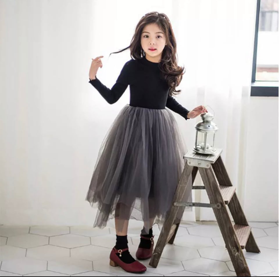 ブラックチュールドレス…….女の子 キッズ ワンピース 海外子供服 韓国