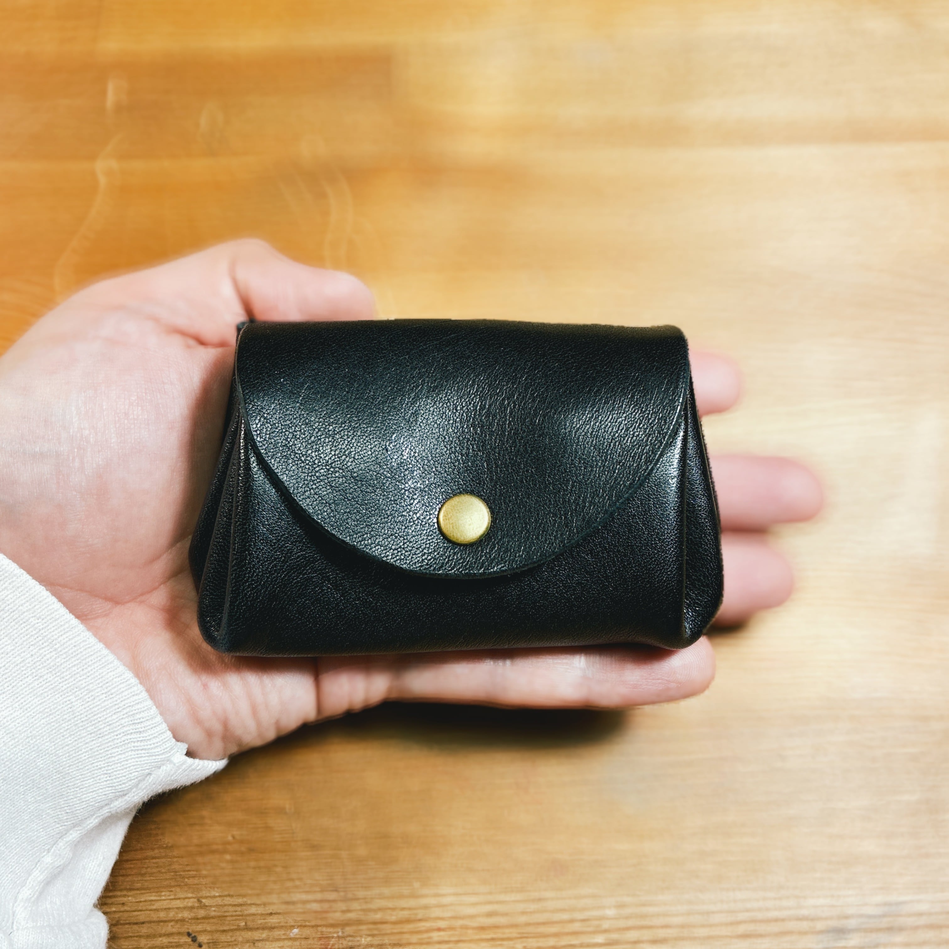 コンパクトウォレット | Momoishi Leather Works CBRO.m