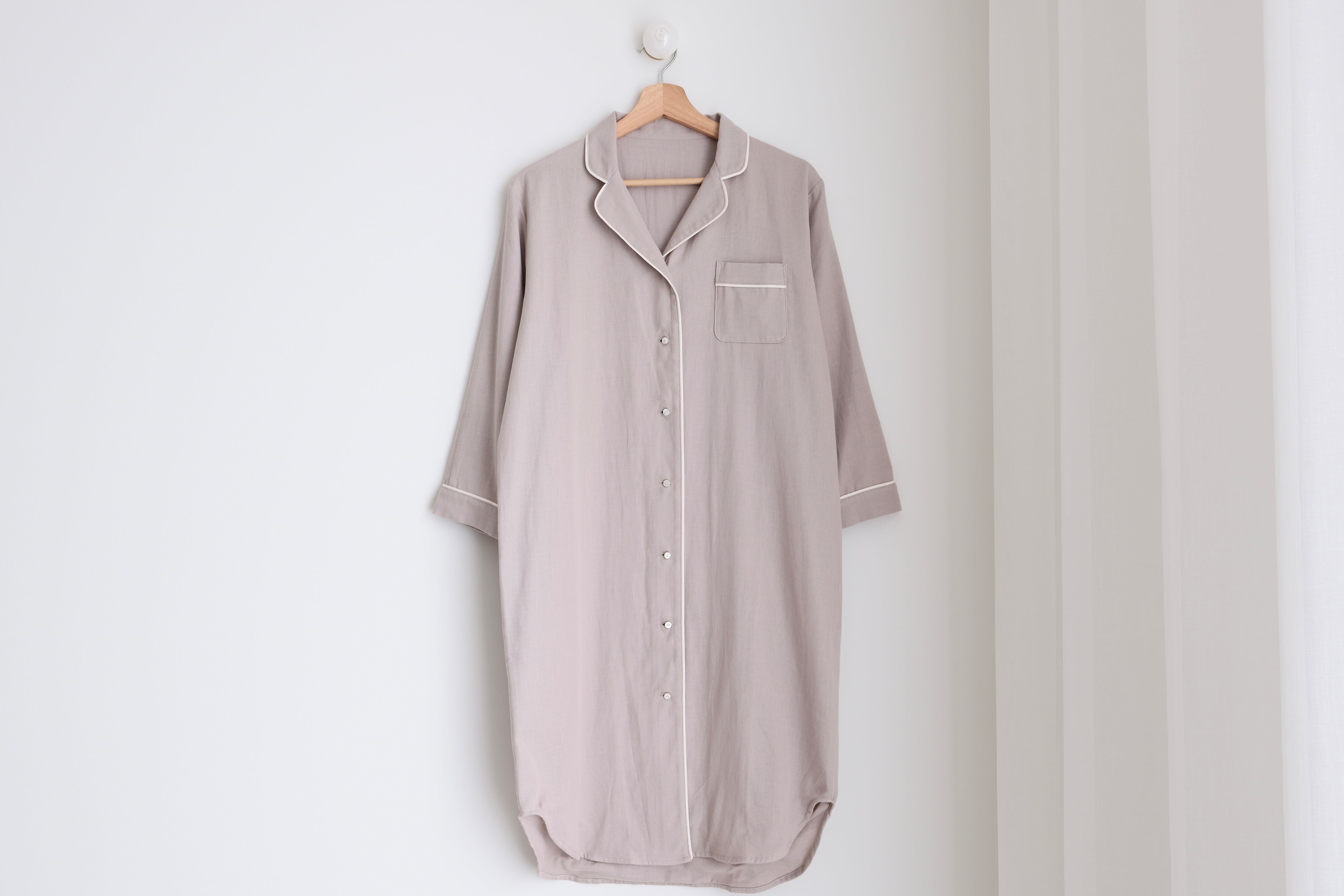 sarafuwa ぐっすり眠るための ココチガーゼ パイピング パジャマ 【ワンピース】