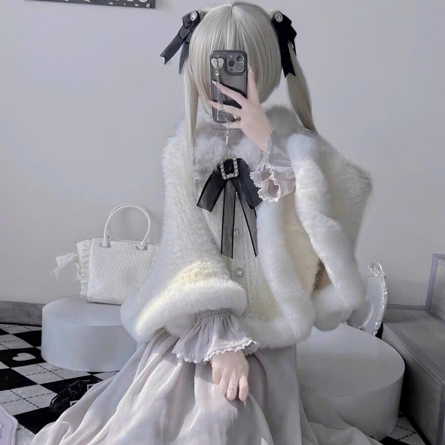 量産型 ロリィタ 冬の恋人 ふわふわ ケープコート 双子コーデ