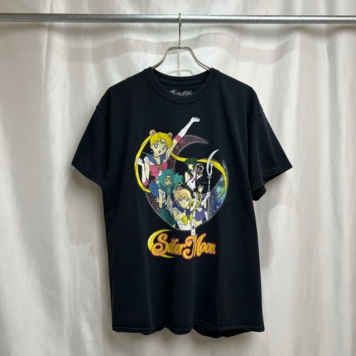 sailor moon　美少女戦士セーラームーン　5戦士　Tシャツ　L