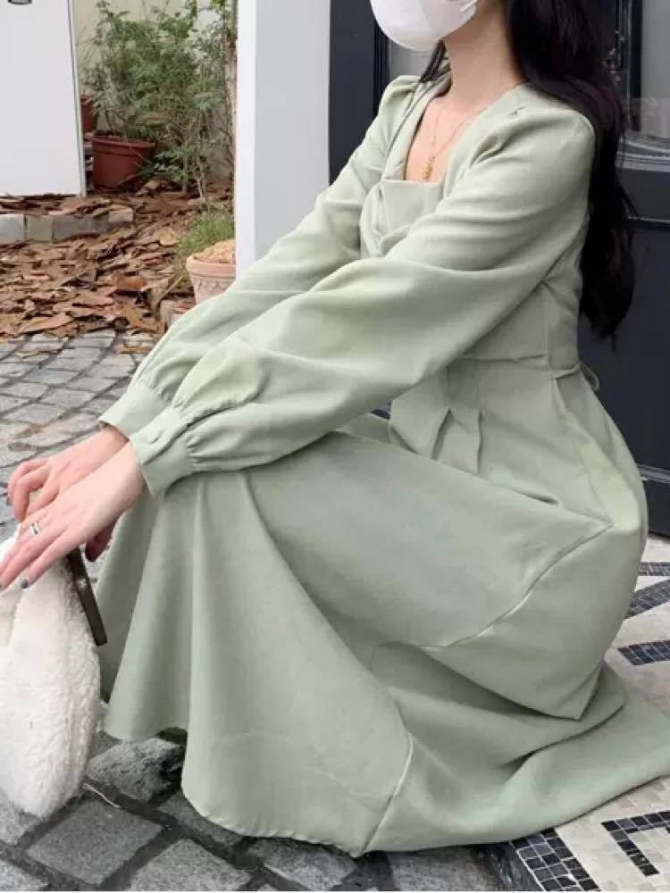 女性らしいデザインとカラーが大人可愛い レイヤード風ロング丈レトロワンピース Aライン 大人可愛い お呼ばれ カジュアル フェミニン 体型カバー 大きいサイズ 韓国 CH8754