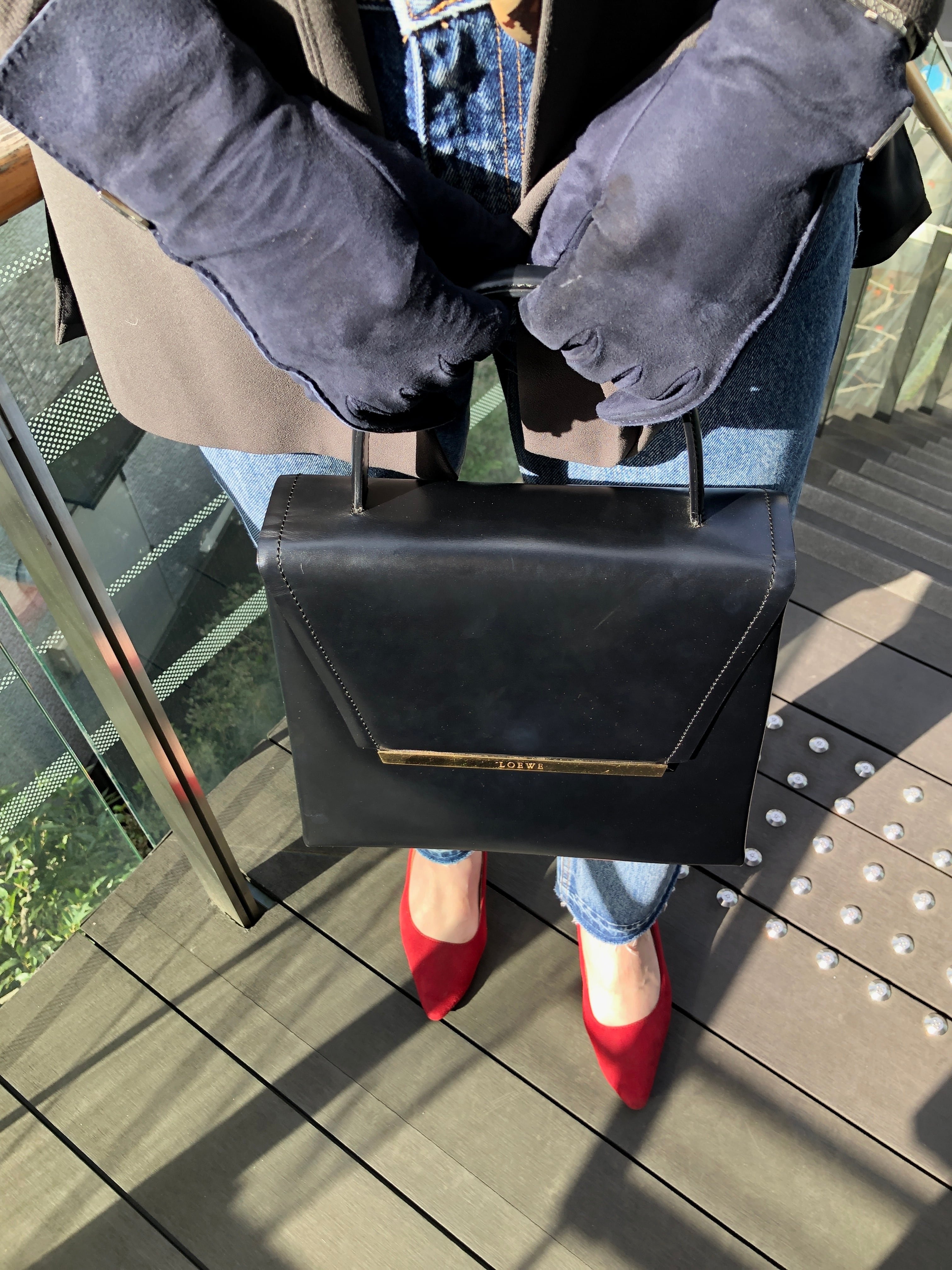 LOEWE ロエベ ショルダーバッグ ブラック ロゴ レザー 2WAY vintage ヴィンテージ オールド 588t4s