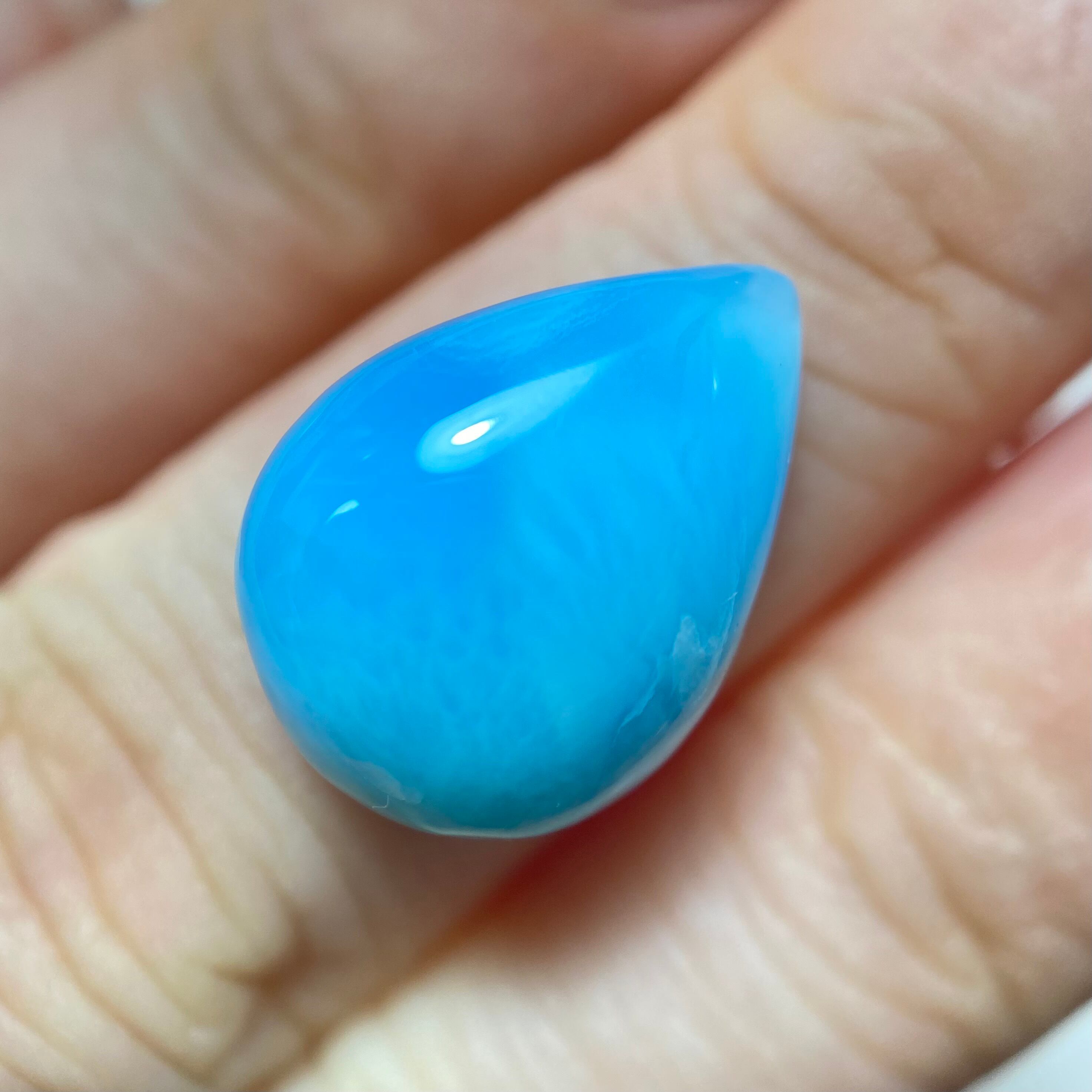 カリブの青　ラリマー