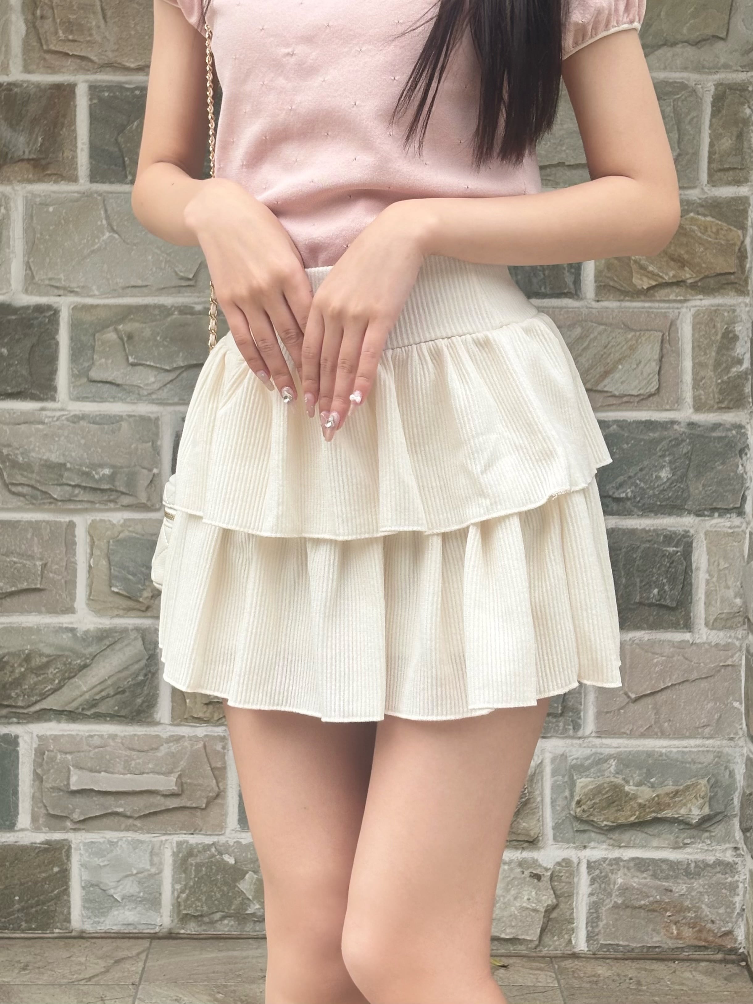 Renonqle】creamy tiered mini skirt | feellie
