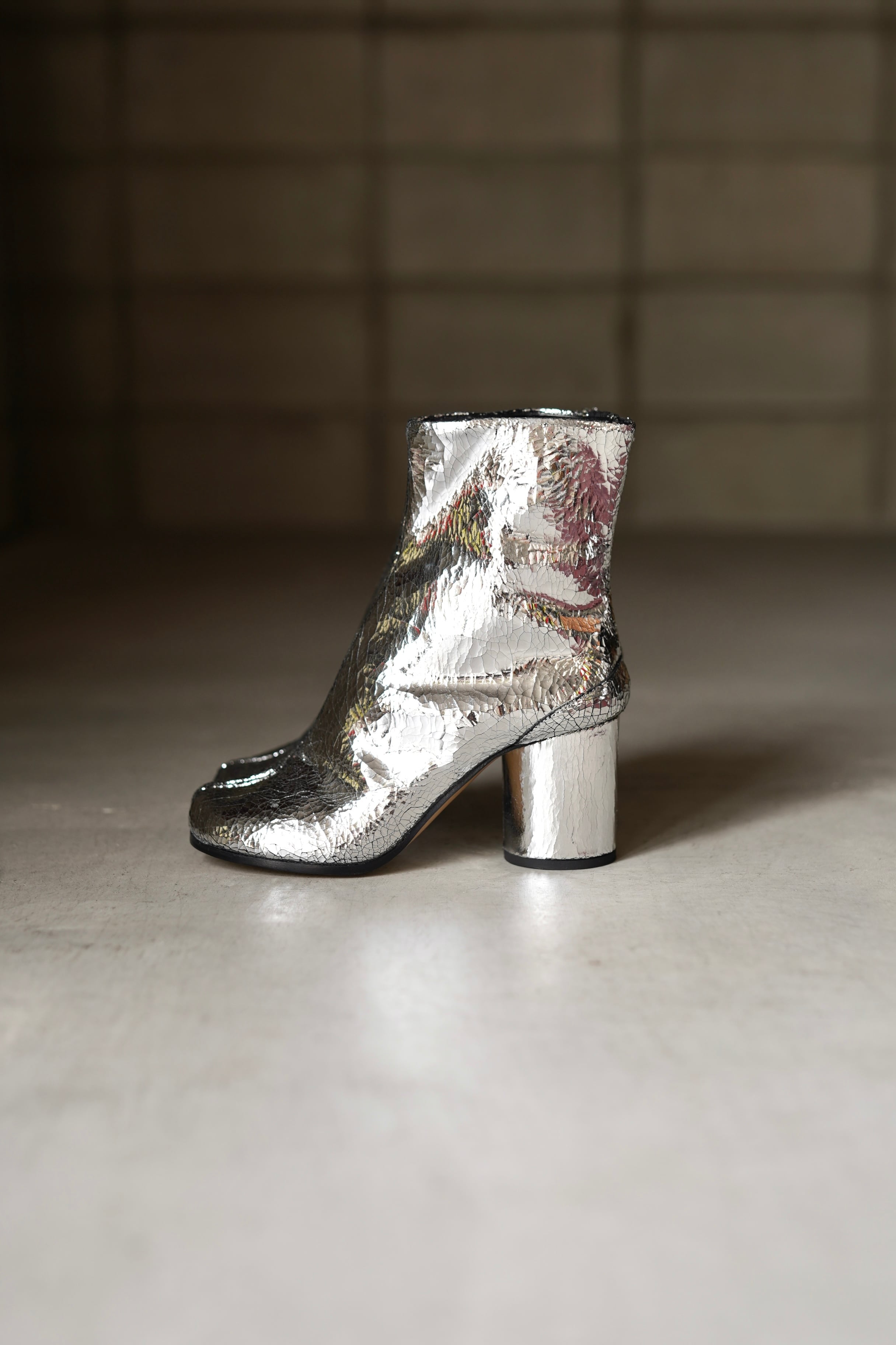 Maison Margiela / Tabi Boots / 8cm heel (Silver) | JUQUI Online