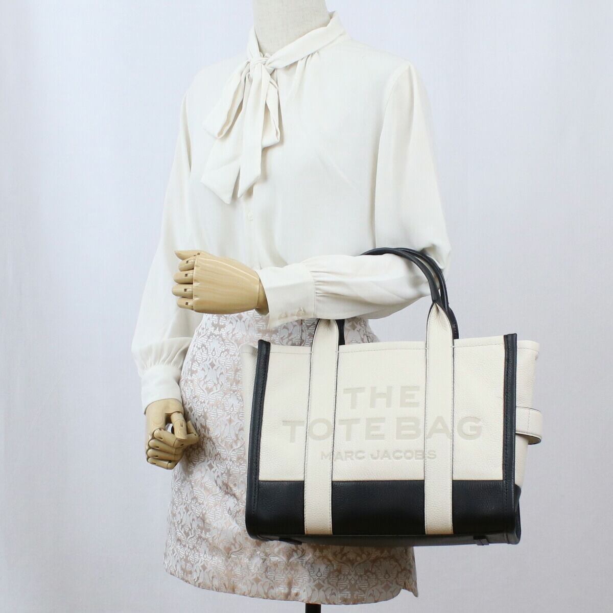 MARC JACOBS レザー ミニ トートバッグIVORY MULTI 112タイヤホイル