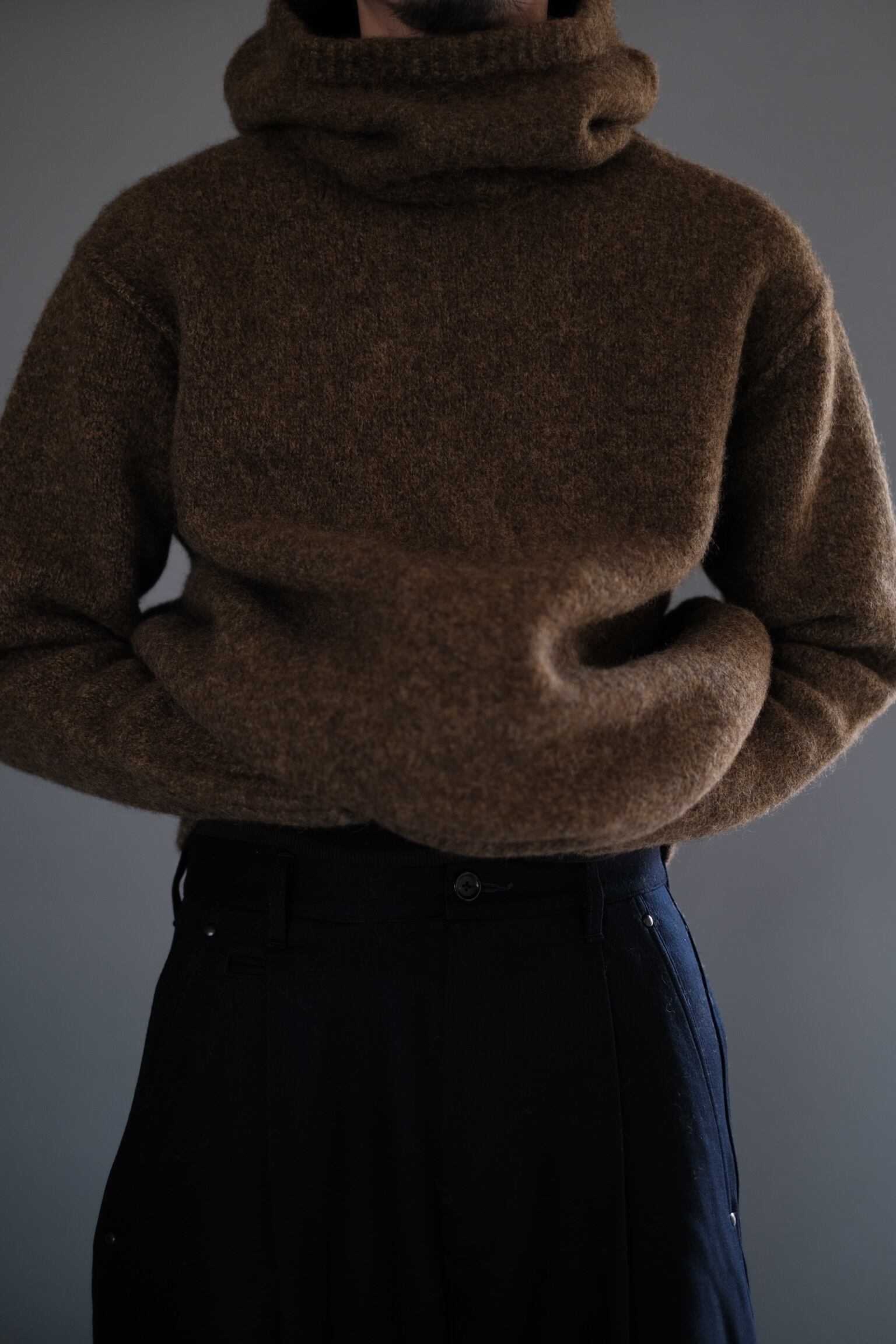 SLOPESLOW / Brushed Yak / Shetland wool Hoodie Balaclava | LIVING