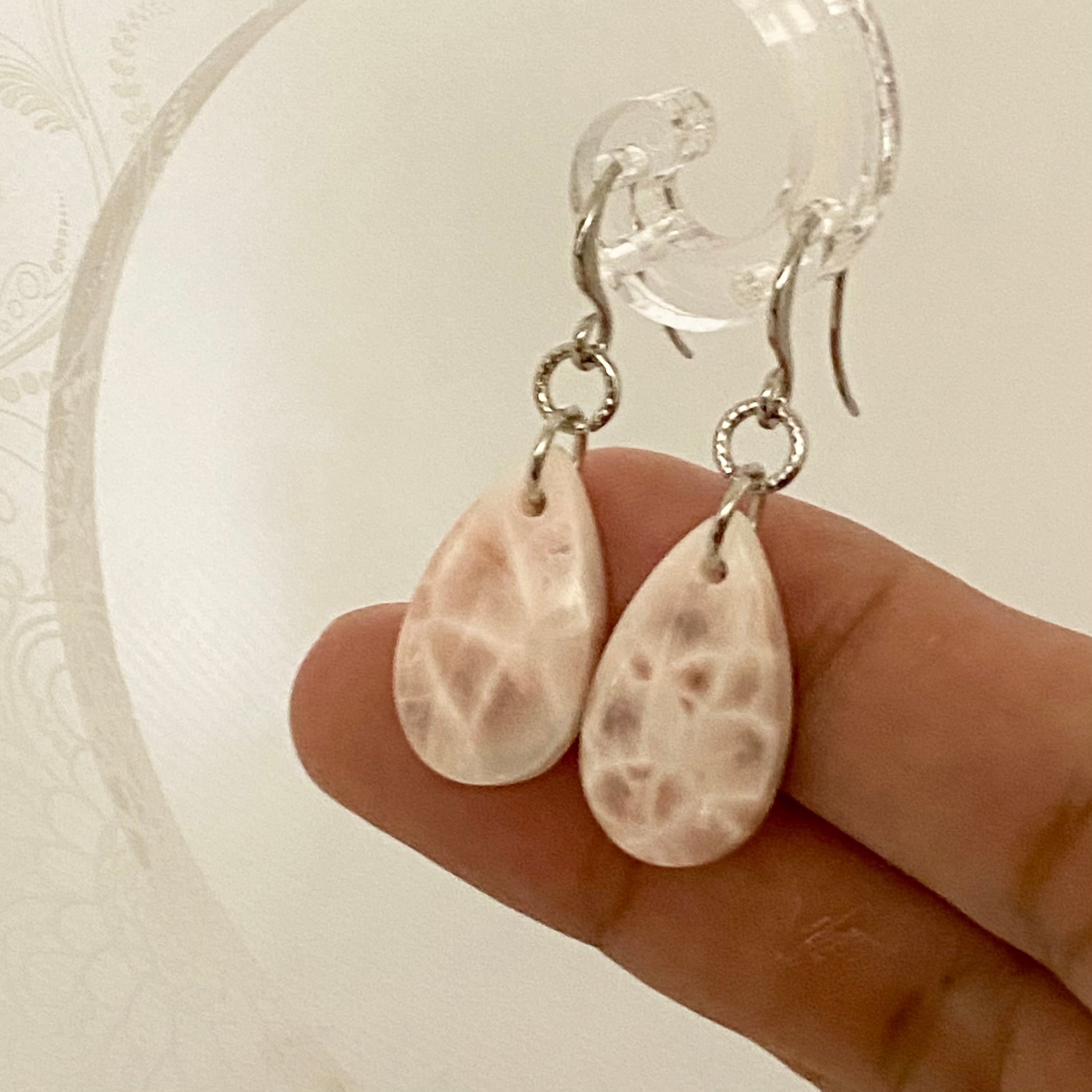 ピンクラリマー トムソナイトのピアスチャーム☆ ピンクラリマー トムソナイトのピアスチャーム☆