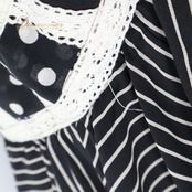 フラメンコ 衣装 チャレコ ファルダ スカート ツーピース セットアップ ブラック系 ホワイト系 黒 白 ストライプ ボランテ フリル レース ストライプ柄 水玉 ドット柄 かわいい ガーリー 舞台衣装 発表会 イベント レディース モノトーン