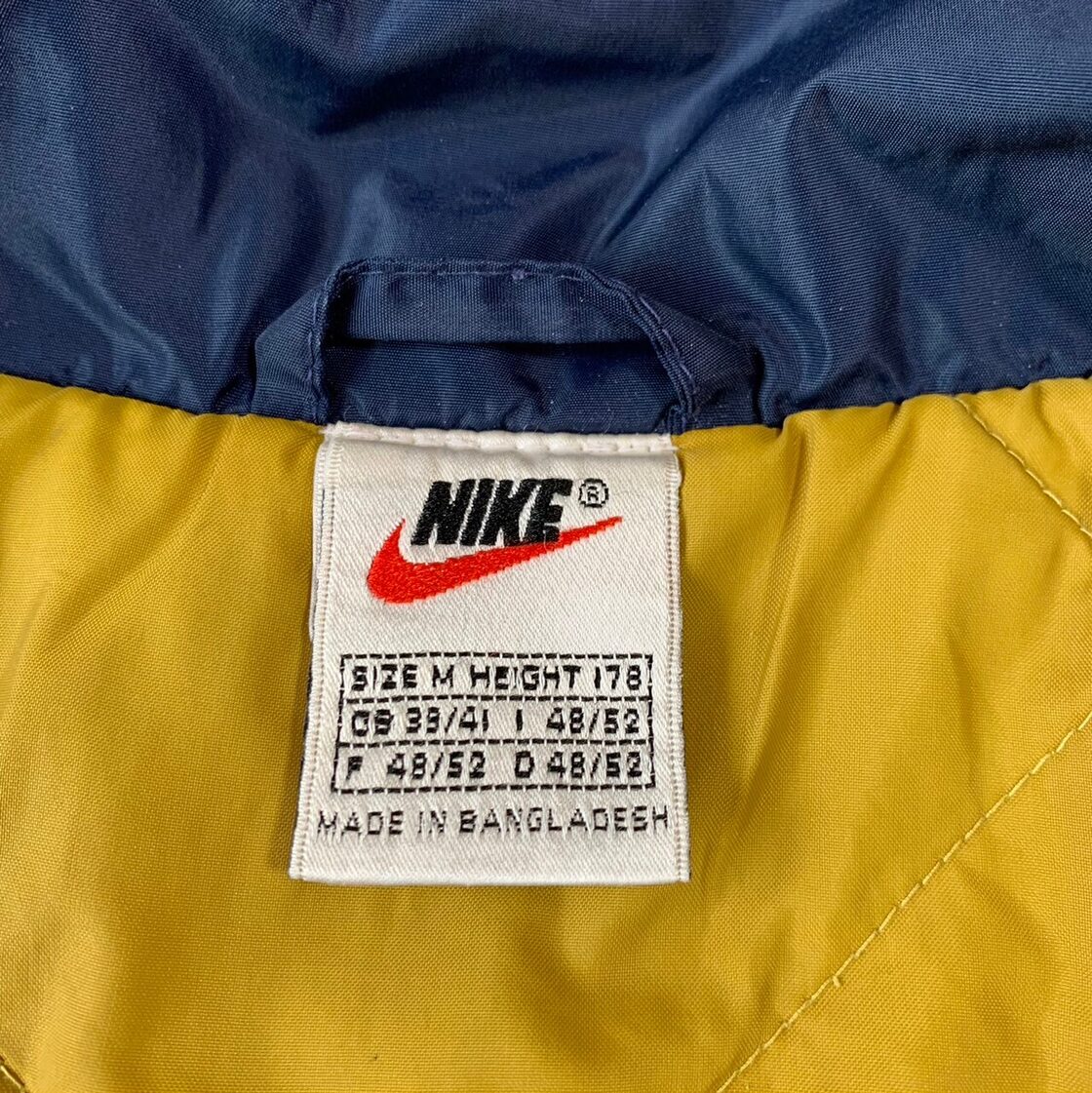 NIKE ナイキ ナイロンジャケット ビッグロゴ 銀タグ ビンテージ 90s 