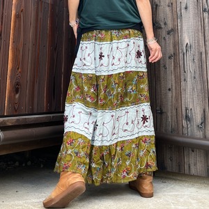 エスニック刺繍スカート