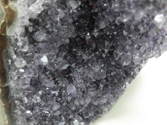 【送料無料】【高品質】 ウルグアイ産アメジスト no.6