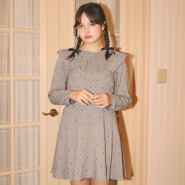 original frill collar onepiece (2color)