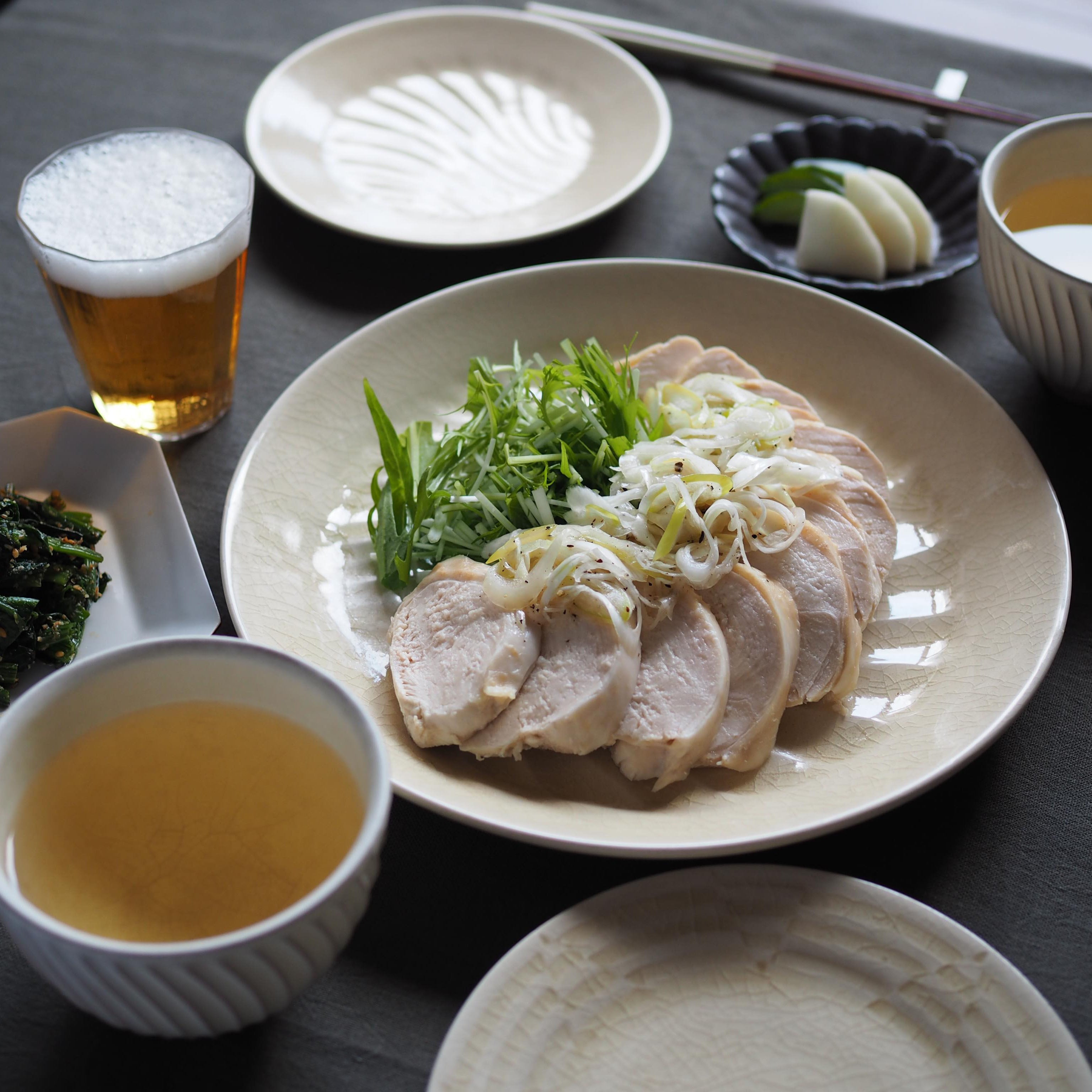波紋丸皿 - 大 Wave-patterned round plate - large | arakitoyo