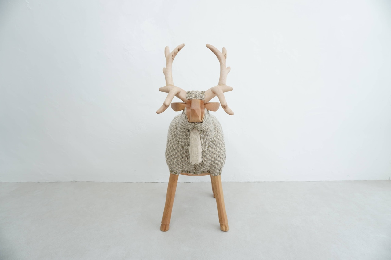 【輸出用商品】スツール・オブジェ（サクラ・カエデ・ファブリック）| 北奥美帆 (Miho Kitaoku) | "Reindeer No. 17" | | H730 W750 D300 mm