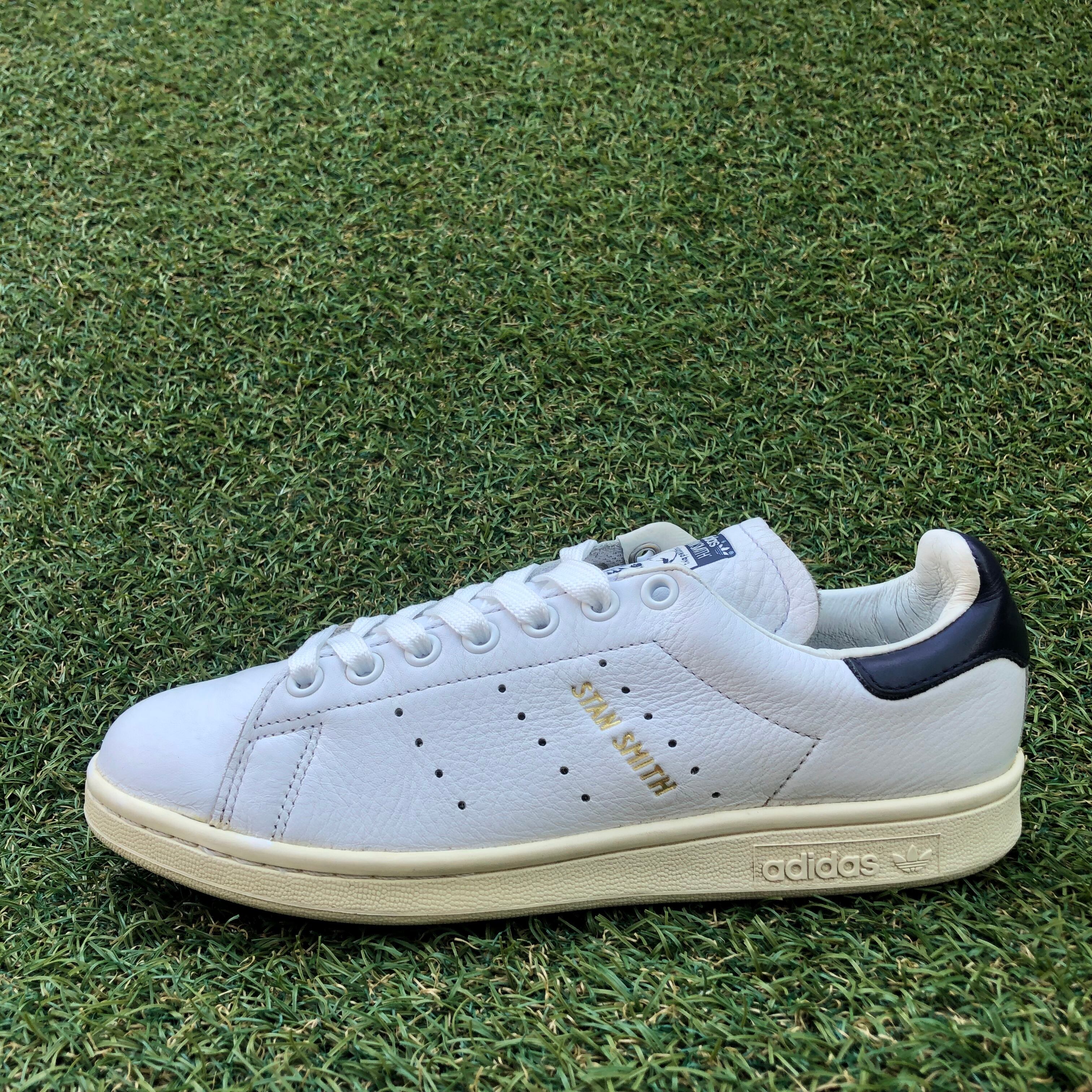 adidas STANSMISTH アディダス スタンスミス HT209