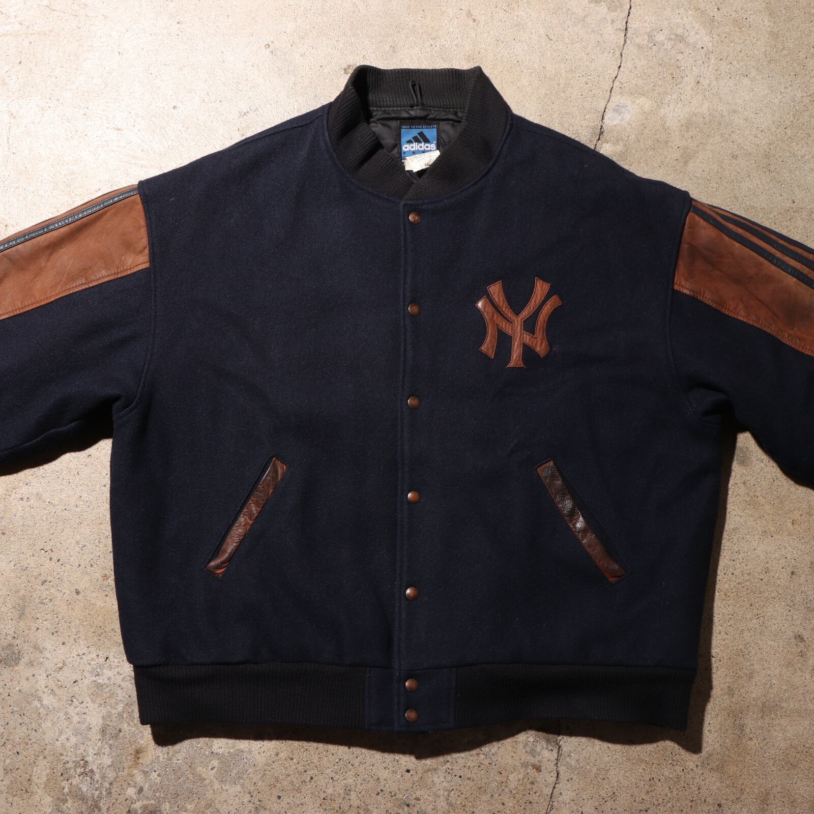 XL Adidas Yankees 刺繍 スエードレザー スタジャン ヤンキース 