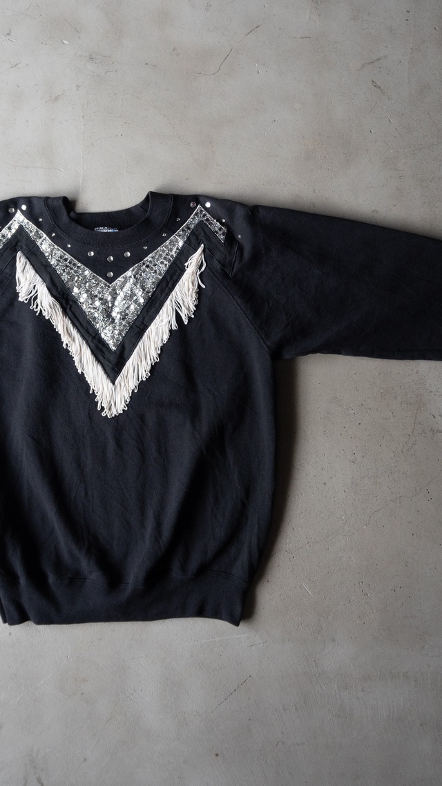 unknown used "Hanes"body fringe sweat