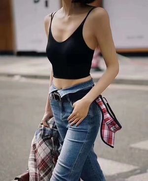 バックオープンブラトップ