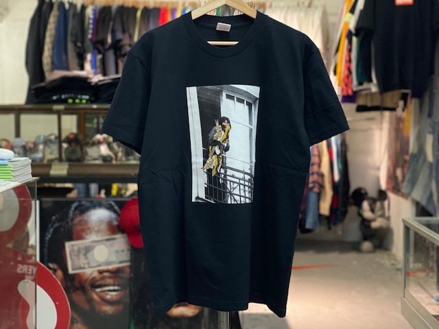 Supreme × ANTI HERO BALCONY TEE BLACK MEDIUM 40KA2351