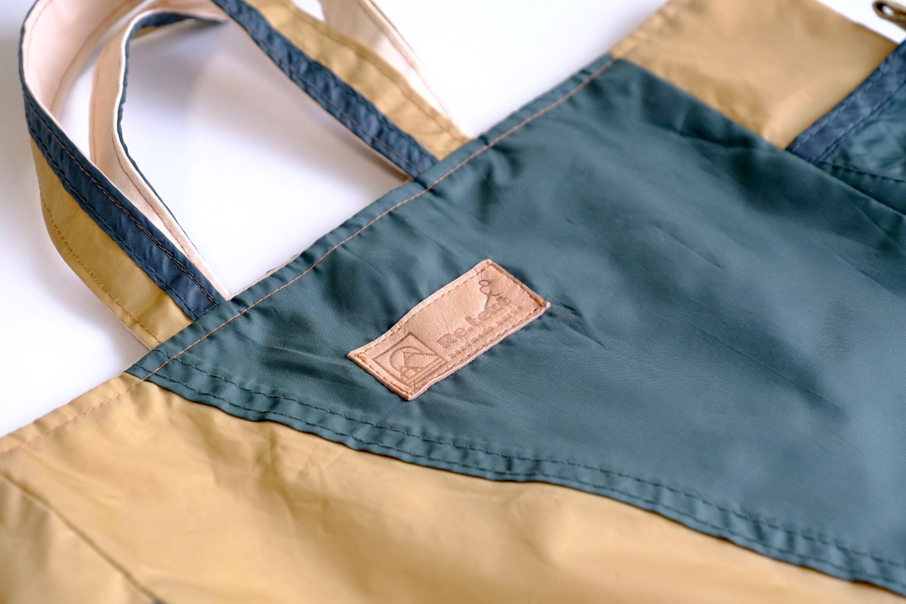 Upcycle Tote M Forest Color【トートバックM 緑＆カーキ アップ