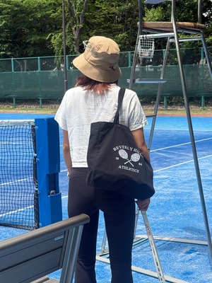 Racket logo tote bag (black)