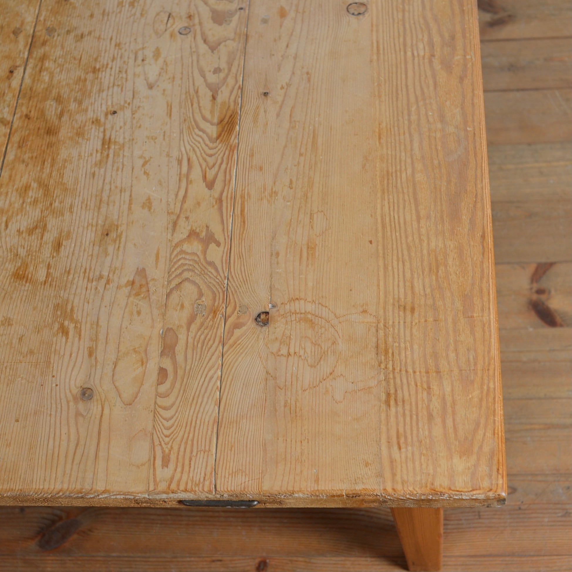 Coffee Table / コーヒーテーブル 〈センターテーブル・サイドテーブル