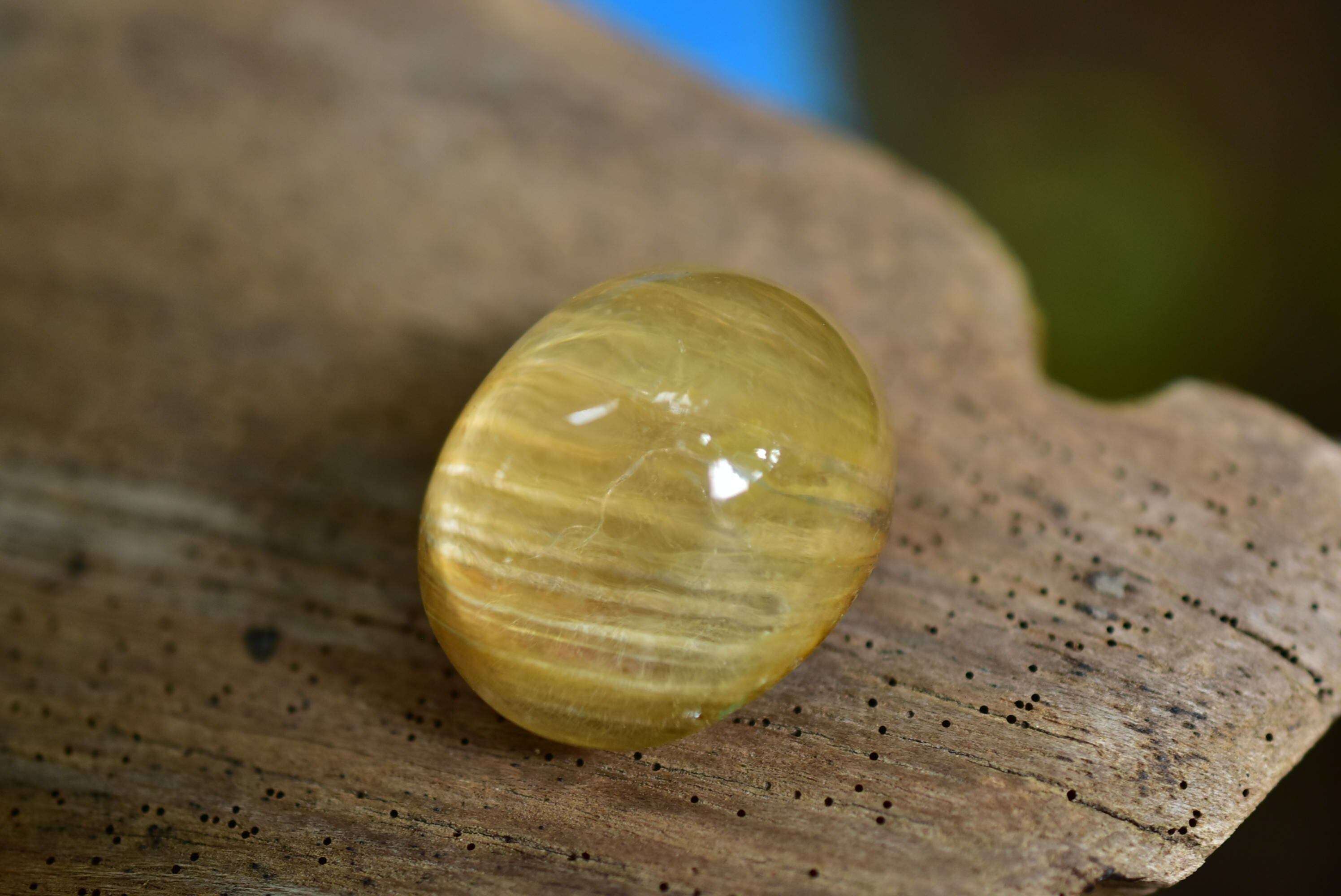 天然石　黄色石 楽天市場】ゴールデンイエローカルサイト球 ブラジル産 丸玉