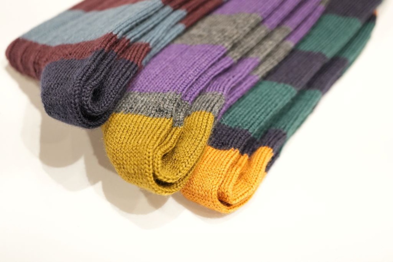 【Pantherella】 Fairford (598101) / Navy / Boader Wool Socks