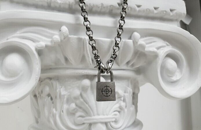 ☆TXT ヨンジュン 着用！！【BLESSED BULLET】lock-motivated chain