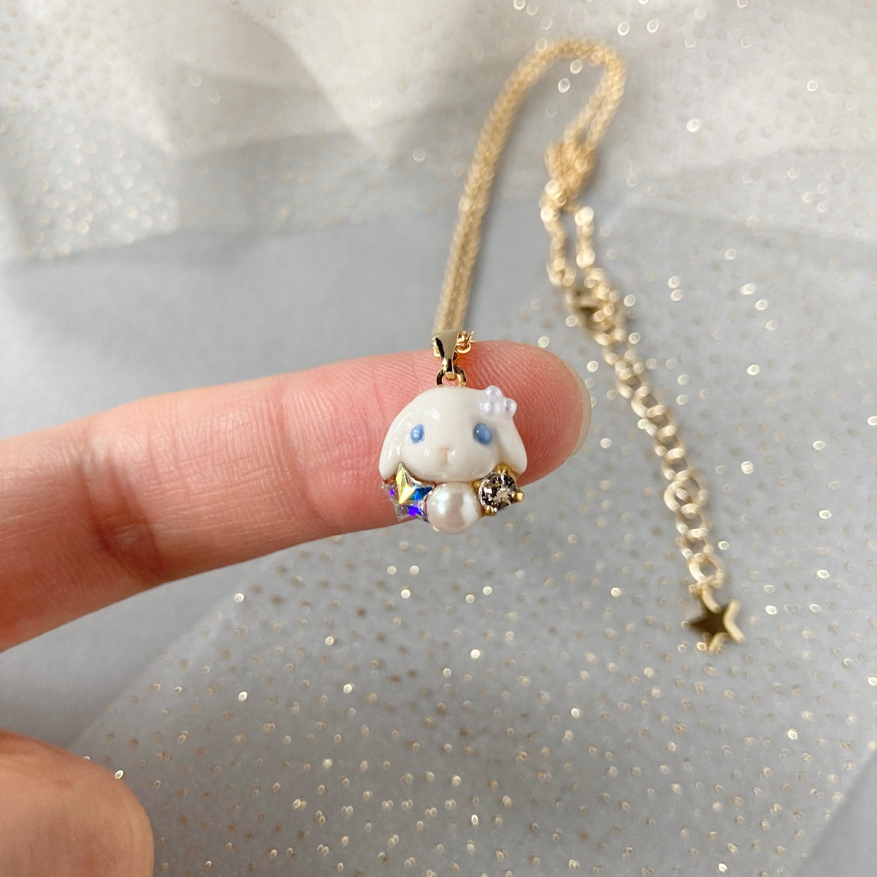 星うさぎネックレス（たれ耳）